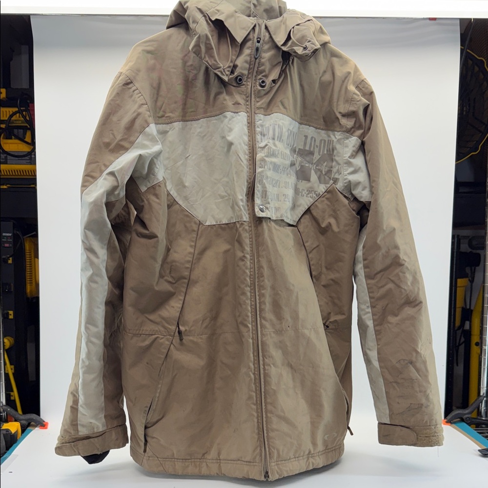 Oakley Men's Tan and Gray Raincoat